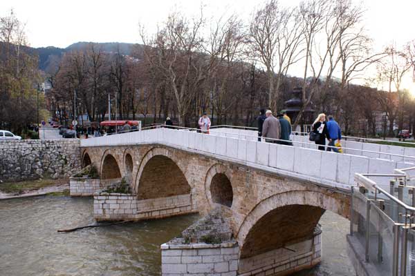  The Latin Bridge 